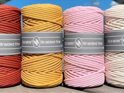 Durable Braided Fine in verschillende kleuren op een rij