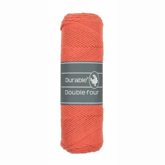 Durable Double Four garen in kleur 2190 Coral voor haken, te koop bij De Garengarage.